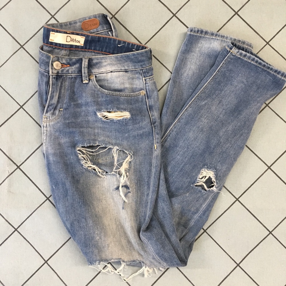 Light wash ripped jeans, Brand: DITTOS jeans